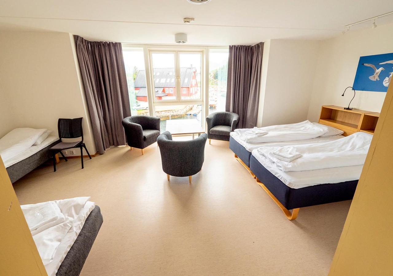 Lofoten Sommerhotell Og Vandrerhjem คาเบลว็อก ภายนอก รูปภาพ