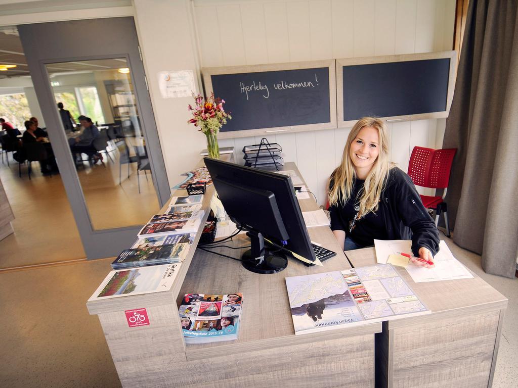 Lofoten Sommerhotell Og Vandrerhjem คาเบลว็อก ภายนอก รูปภาพ